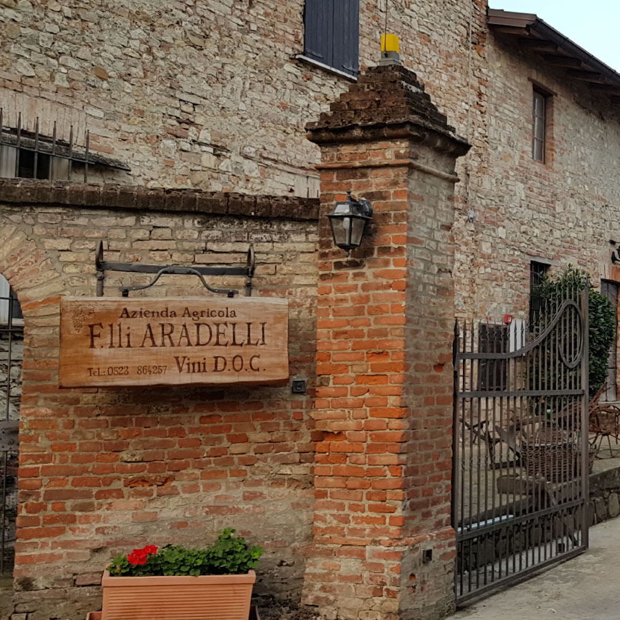 Azienda Agricola Aradelli Vini - Ziano Piacentino Piacenza